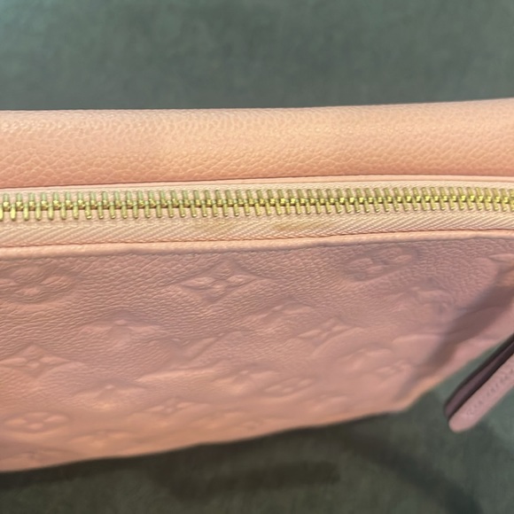 Louis Vuitton Twinset Crossbody Monogram Empreinte Rose Ballerine - Picture 5 of 13